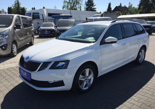 Skoda Octavia cena 57900 przebieg: 91000, rok produkcji 2017 z Kalisz małe 121